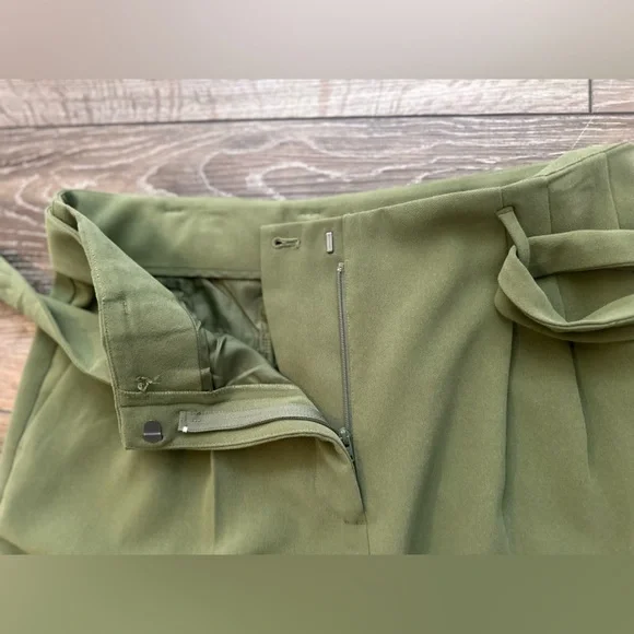 RW&CO. Sage Green Wide Leg Tie Pants/ woman’s size 6/ brand new⭐️ Host Pick - Picture 7 of 9